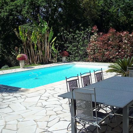 Peaceful Villa In Saint Paul De Vence With Pool Buitenkant foto