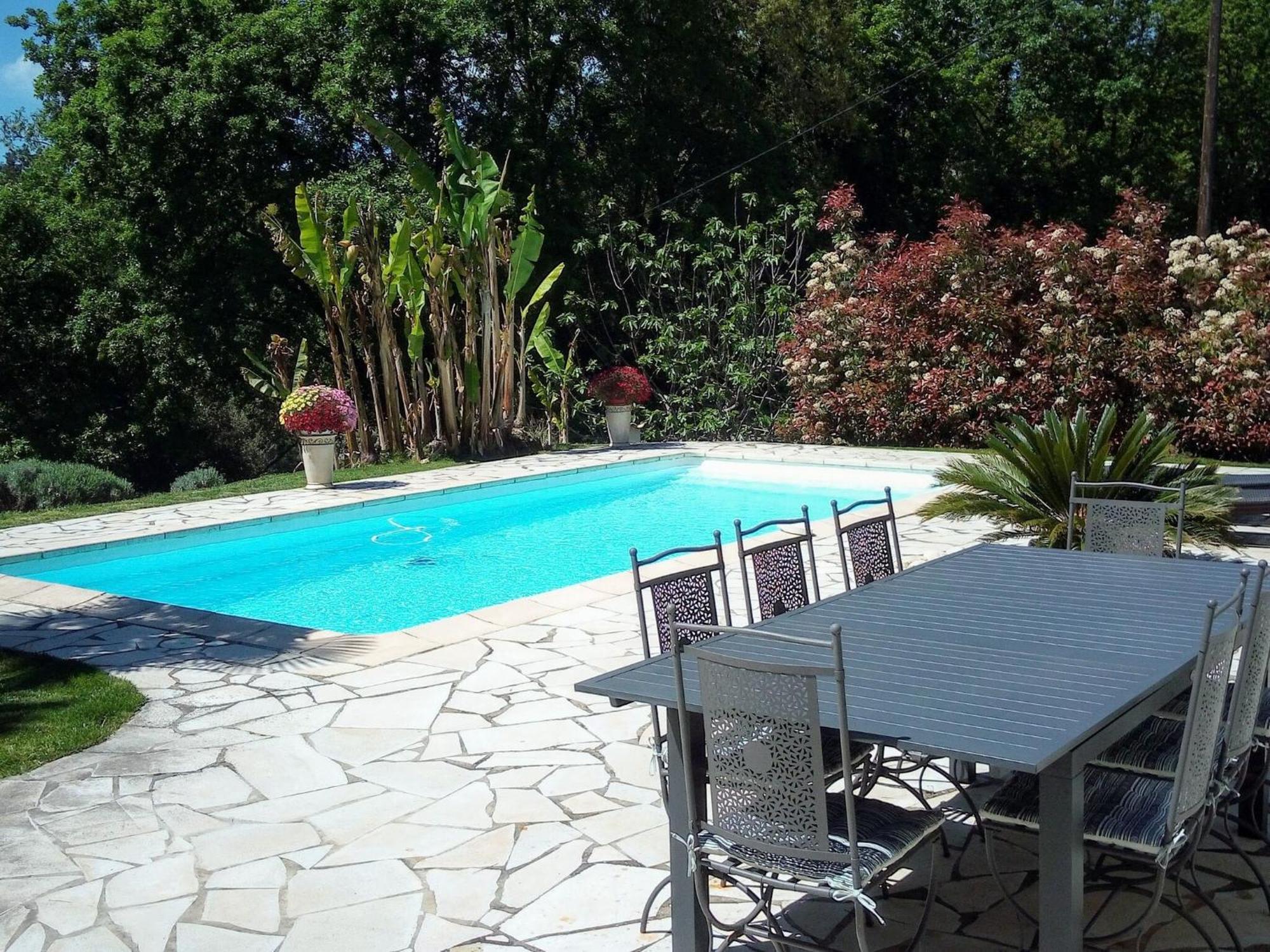 Peaceful Villa In Saint Paul De Vence With Pool Buitenkant foto